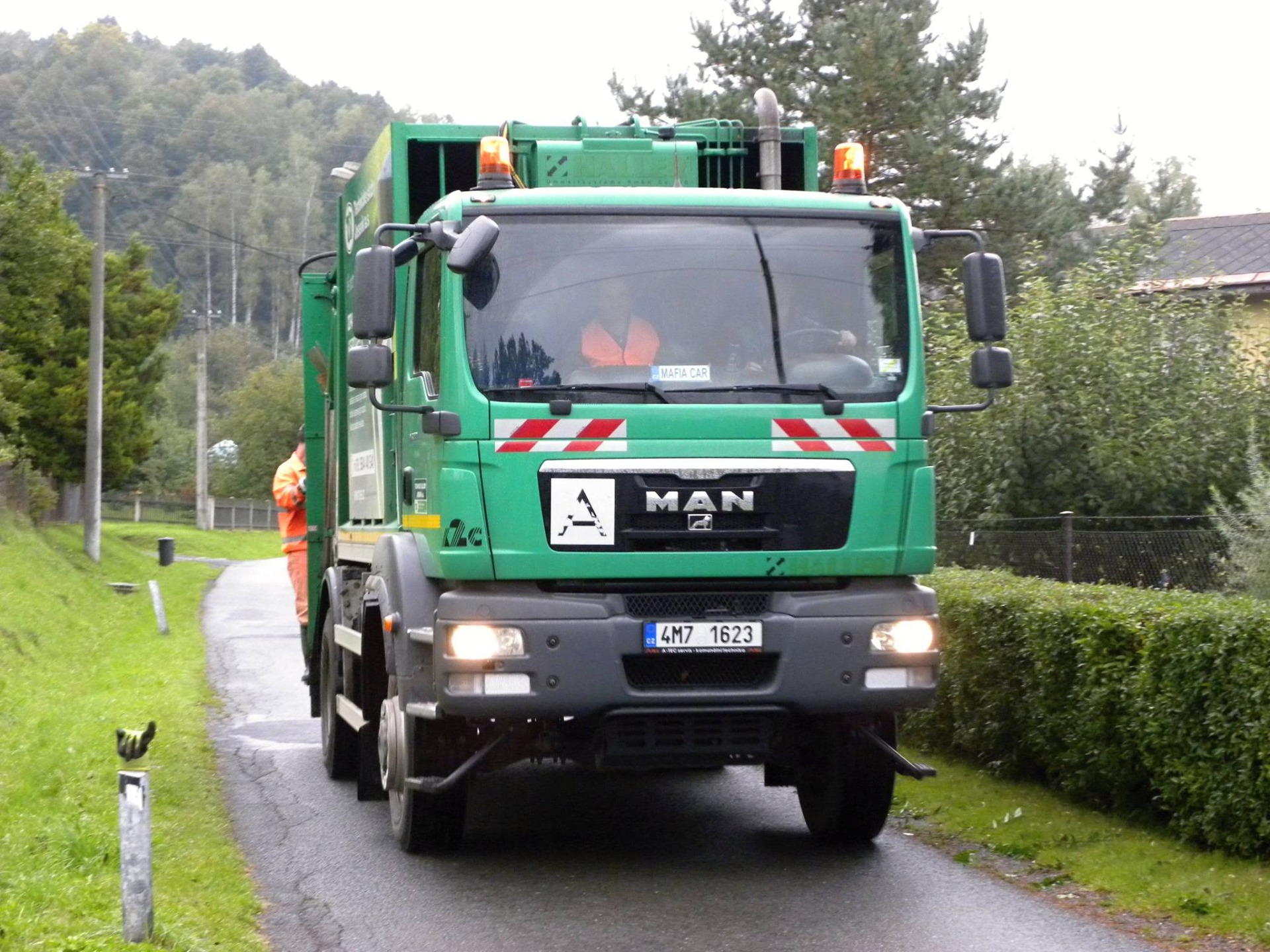 15.8.2025 Město Jeseník nachytřuje popelnice na směsný odpad